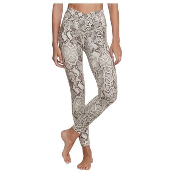 Victorias Secret Leggings Womens 12 Cloud Crossover Snake Ankle Pants Gray - Picture 15 of 15
